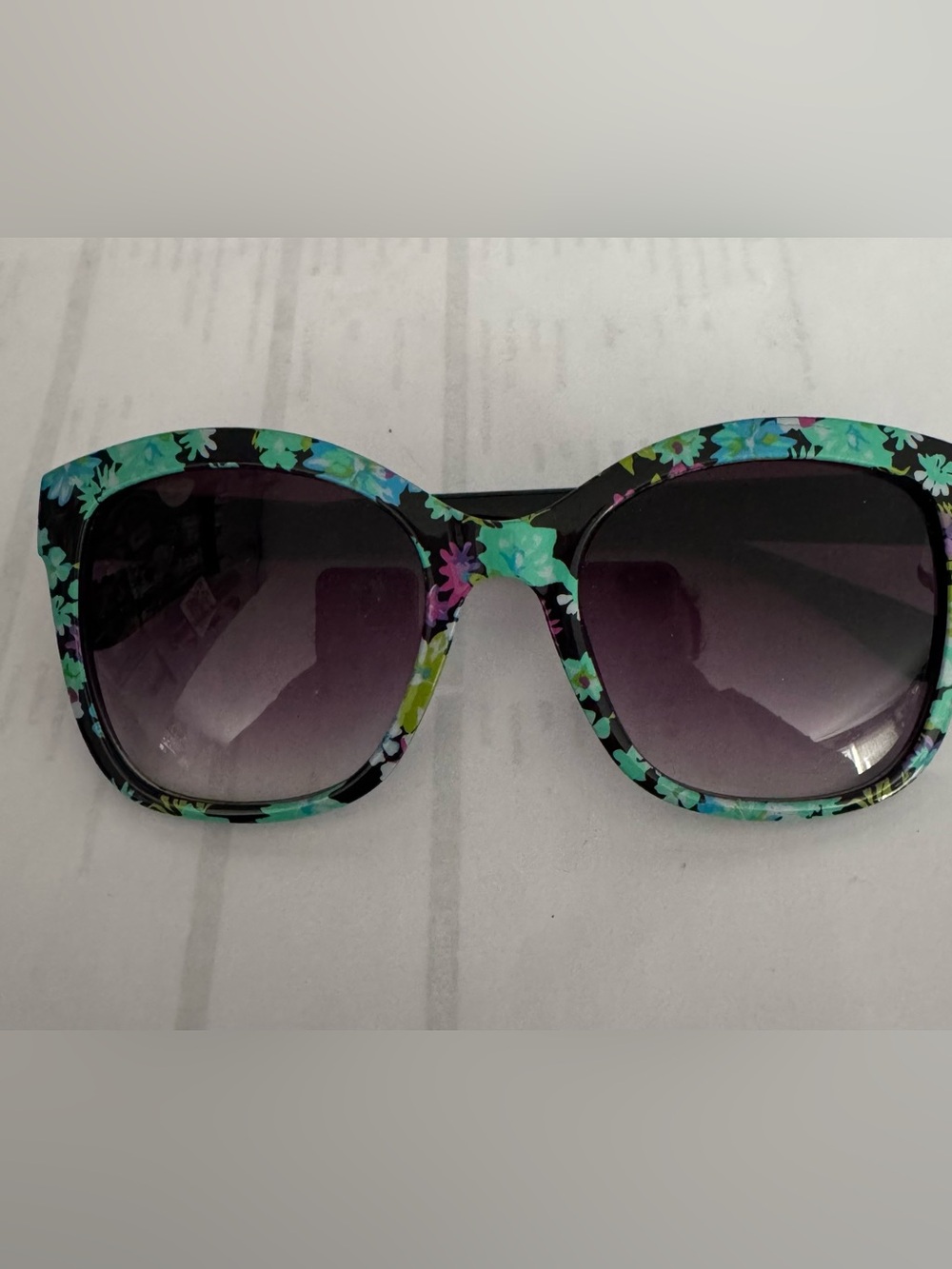 Women's Floral Frame Sunglasses in Turquoise and Black
